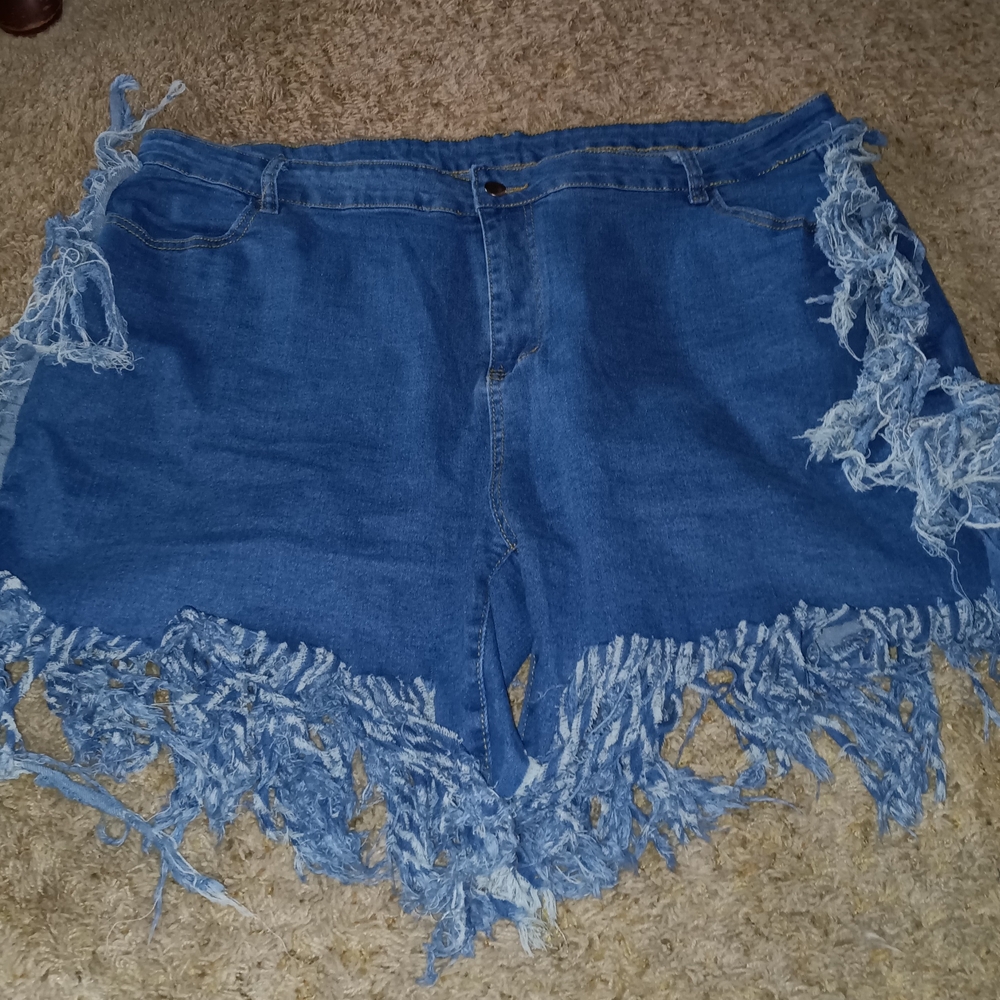 New Womens Plus Size 22/24 Blue Jean Shorts with Fringe Detail